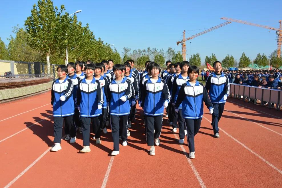 赛出精气神 亮出新风采---成安职教中心举行队列队形比赛_成安县人民